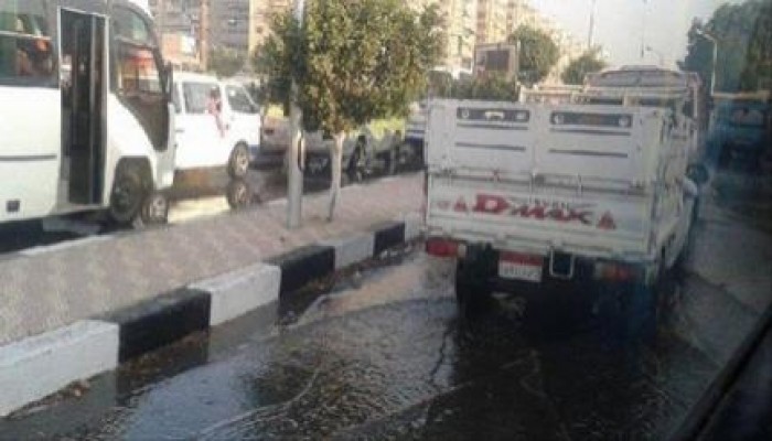 إغلاق مدخل بورسعيد بسبب مياه الصرف الصحى