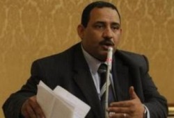 العمدة يعترف بفشل مبادرته