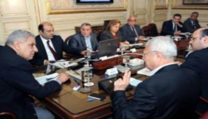الحكومة الانقلابية تقر تعديلات تسمح بفصل أساتذة الجامعات بسبب التظاهر