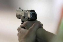 كفر الشيخ: أمين شرطة بقرية أسحاقة يصيب ثلاثة من جيرانه بالرصاص الميري