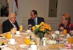 بعد تهرب الرؤساء من لقائه.. السيسي يجتمع بعواجيز أمريكا