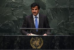 أمير قطر يدعو مجلس الأمن لتحمل مسؤوليته تجاه فلسطين