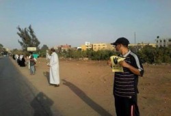 سلسلة بشرية بقرية طناح يتبعها مسيرة رفضاً لحكم العسكر