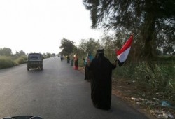 كفر الشيخ: سلسلة بشرية لثوار قلين لرفض مسرحية محاكمة مبارك