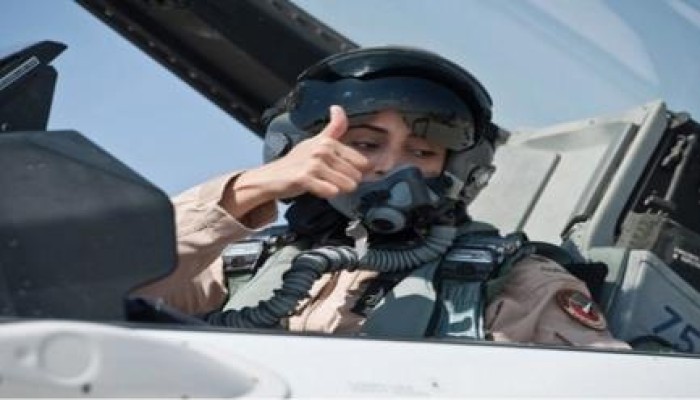 موقع إيراني: الطيار الإماراتية مريم المنصوري المشاركة في قصف "داعش" شيعية إيرانية الأصل