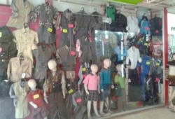 مواطنو الإسماعيلية يحجمون عن شراء مستلزمات العيد بسبب ارتفاع الأسعار