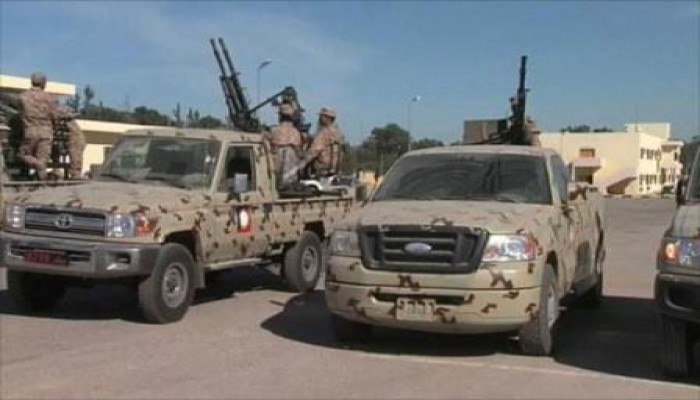 ثوار بنغازي: سنضرب بيد من حديد المتورطين في شل الحركة الاقتصادية