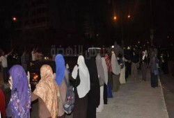 ثوار أكتوبر في مسيرة ليلية لنيل الحرية من حكومة العسكر