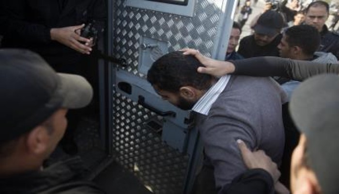 الإسكندرية: أمن الانقلاب يعتقل 14 من رافضي الانقلاب في حملة مداهمات فجر اليوم