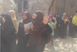 مسيرة لفرسان رابعة بالمهدية تندد بانتهاكات أمن العسكر