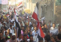 قرية العدوة مسقط راس الرئيس مرسي تنتفض ضد الانقلاب (صور)