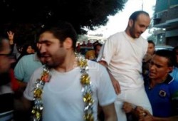 الكوم الأحمر تستقبل أبطالها المفرج عنهم باحتفالية كبرى