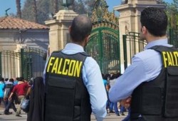 "العربية لحقوق الإنسان" تحذر "فالكون" من المساءلة الجنائية حال فض المظاهرات