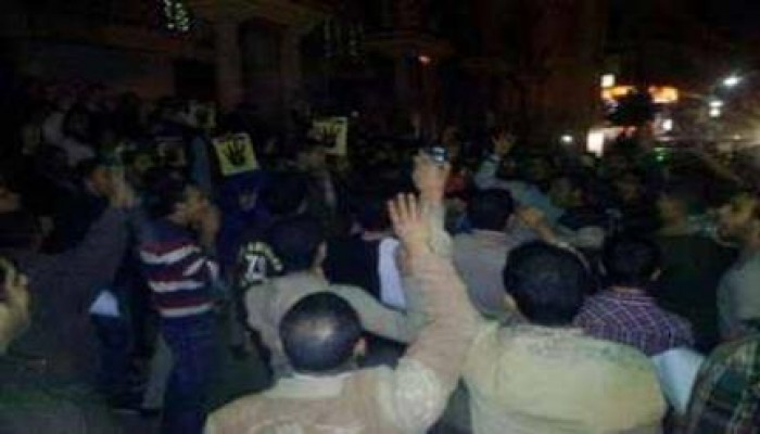 الغربية: ألتراس نهضاوي يشعل مسيرة ليلية لأهالي المحلة الكبرى (فيديو)