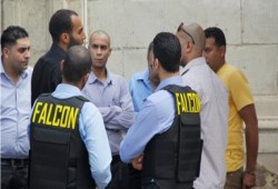 المستشار الخطيب: قيام "فالكون" بتفتيش الطلاب ذاتيًا غير قانوني