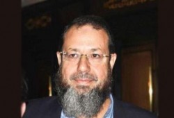 منتقداً حكم حبس حجازي والبلتاجي 15 عاما: شيحة:"انقلاب ده ولا دولة المسخرة"