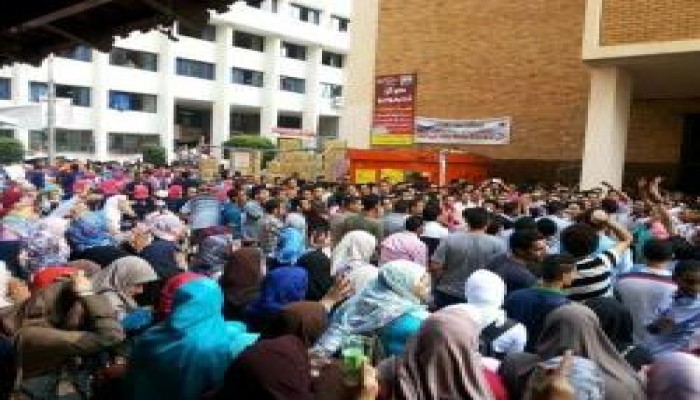 جامعة الاسكندرية تنتفض ضد الانقلاب وتتحدى ميلشيات الأمن