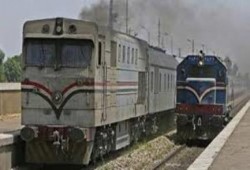 مجهولون يقطعون قضيب السكة الحديد  في قرية العتوة بالشرقية وتوقف تام لحركة القطارات