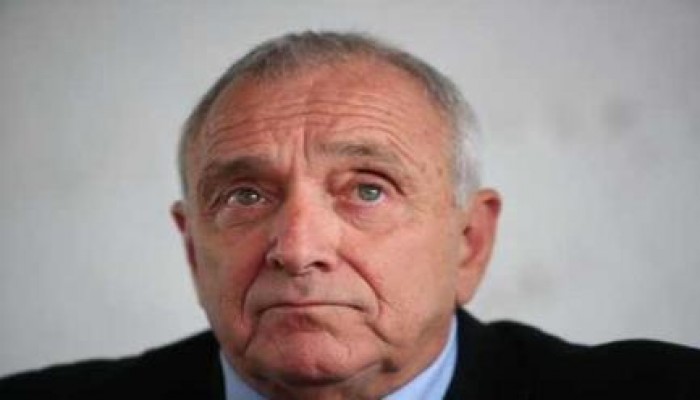 وزير صهيوني يهدد بإغلاق المسجد الأقصي أمام المسلمين