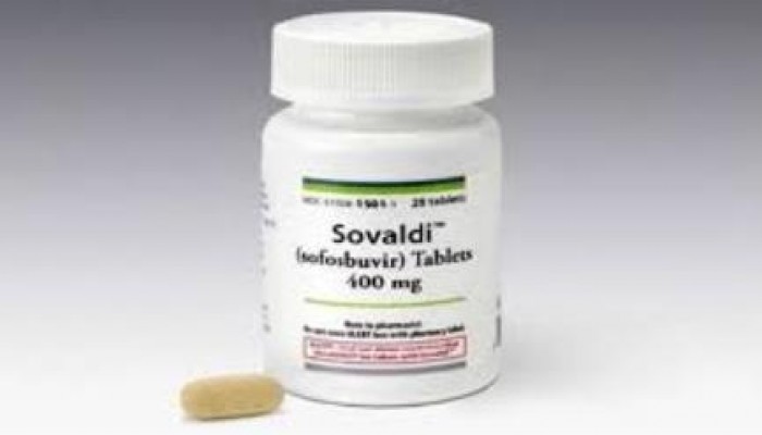 "الصيادلة" تجبر "صحة الانقلاب" بعروض جدية وتنافسية لتصنيع عقار "سوفالدي"