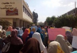 لليوم الثاني فعاليات بجامعة ‫المنصورة‬ رافضة للقمع العسكري