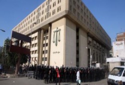 أمن الانقلاب يعتقل 15 من أهالي المعتقلين من أمام محكمة طنطا