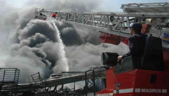 نحس السيسى: حريق هائل في محطة كهرباء شمال القاهرة