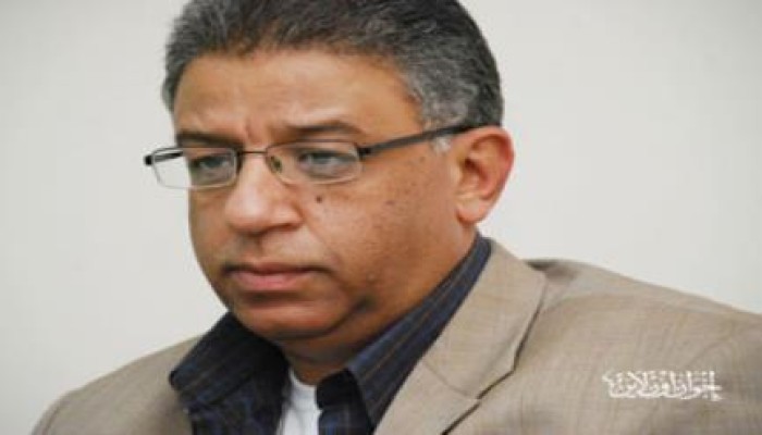 سيف الدولة يسخر من تحالف العرب مع أمريكا في حروبها ضدهم
