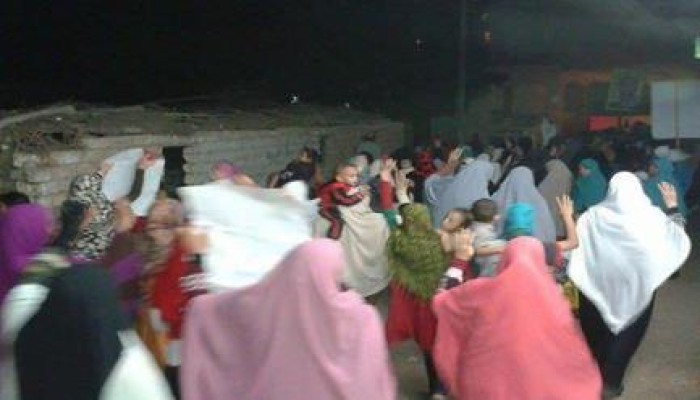 البحيرة : "ثوار طيبة" ينتفضون بمسيرة ليلية حاشدة لإسقاط الانقلاب