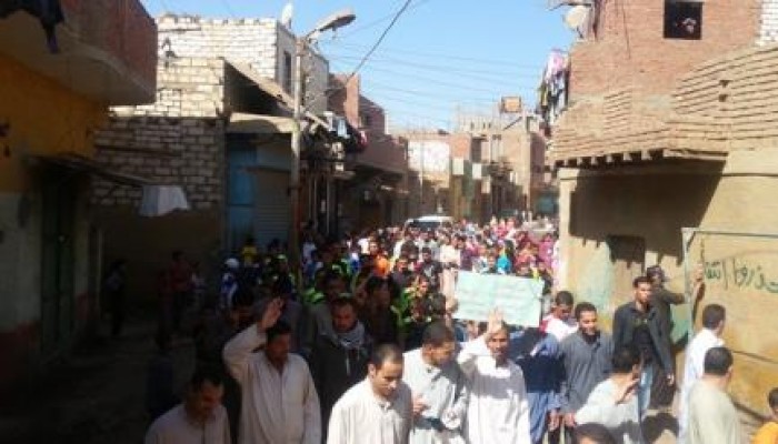 بني سويف: اهالي بني عدي وبهبشين يتظاهرون نصرة لأقصي