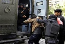 "العفو الدولية": سلطات الانقلاب تتعامل بوحشية مع طلاب الجامعات