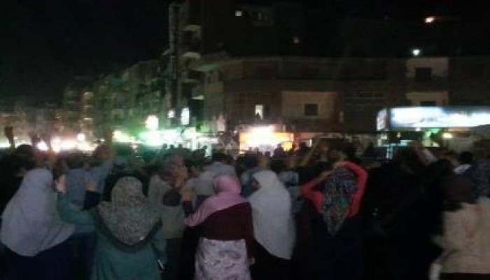 ثوار الهرم يكملون مسيرتهم رغم اعتداء البلطجية عليهم