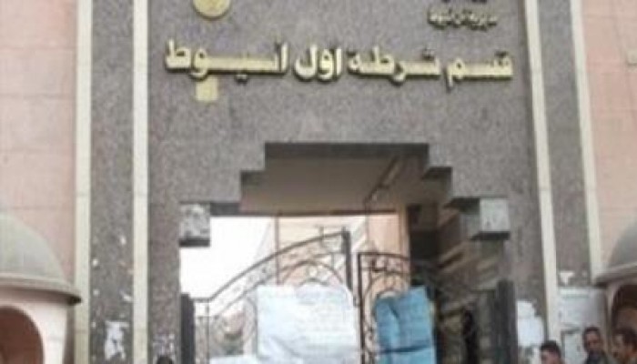 لليوم الـ 5 .. معتقلو أسيوط يضربون عن الطعام
