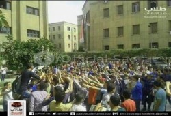 طلاب ضد الانقلاب جامعة الأزهر فرع الدراسة تبدأ اسبوع جديد تحت شعار " سوبر عوض "