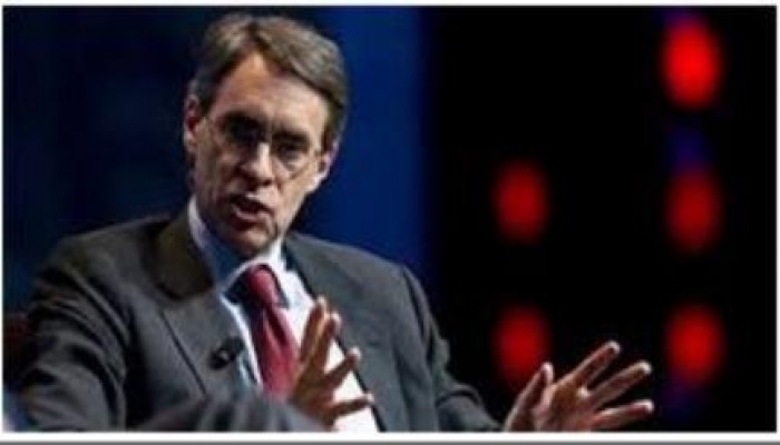 مدير هيومان رايتس لـ كيري: لا تلفق ديمقراطية للسيسي