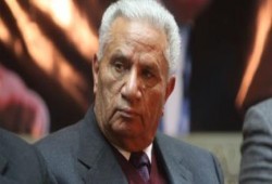 بالفيديو.. الدماطي منفعلا على القاضي وحمدي بدين: "مش هتقوللنا التاريخ من ايام مينا"