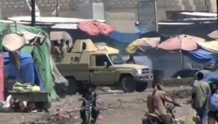 مقتل 53 حوثياً بمعارك مع القبائل والقاعدة وسط اليمن