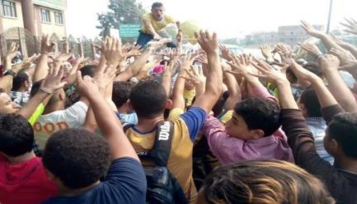«وقفة» بالمعهد العالى للعلوم الادارية بالبراجيل تندد بقمع الطلاب