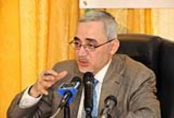 "عرفة" لـ"رشوان": مرسي لم يسمح بمبيت صحفي ليلة واحد في السجن