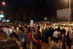 تظاهرة حاشدة في الهرم للتنديد باعتقال الفتيات