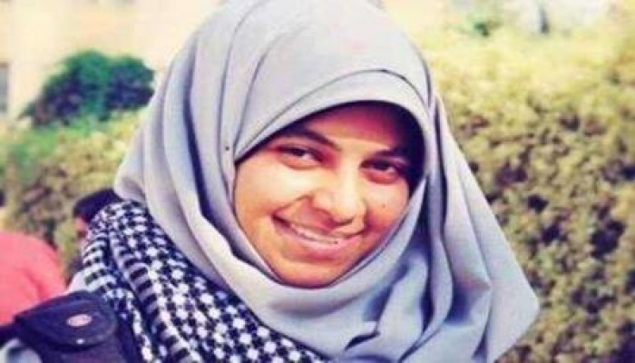 ترحيل المعتقلة "يسرا الخطيب" إلى سجن دمنهور العمومي لقضاء فترة حكمها بالسجن مدة 6 سنوات