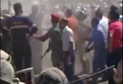 السويس: باعة يعتصمون أمام حي الأربعين ..والجيش يطلق النار لتفريقهم