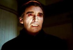 هوليوود تحول "دراكولا" من محاربة " الصليب" إلى قتل "المسلمين" الغزاة