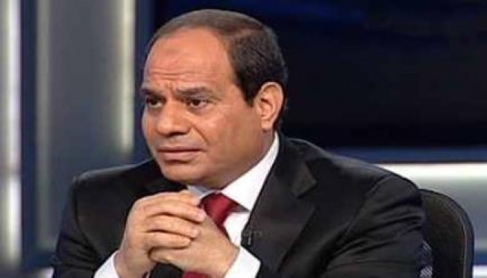 التايم البريطانية: السيسي يحول المصريين إلى جواسيس على بعضهم البعض
