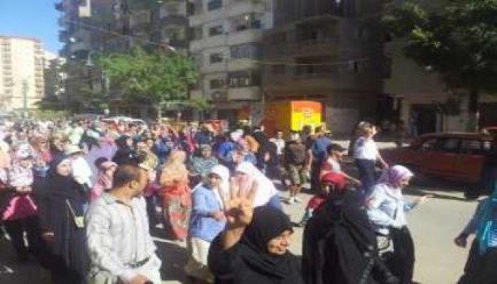 مليشيات العسكر تعتدى على 5 فتيات بالإسكندرية