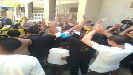 "إسقطوا النظام"ثوار ابويط بني سويف تهتف هاتوا اخواتنا من الزنازين