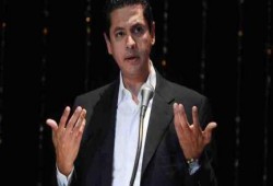 عبدالرحمن يوسف: من يطالب بإخلاء ‫سيناء‬ من السكان صهيوني منْ قِمَّة رأسه إلى أخمَص قدميه