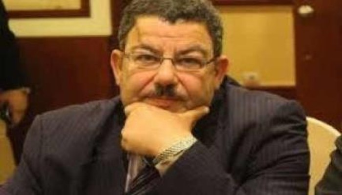 "عبدالفتاح":  "اخلوا مصر كلها عشان تعرفوا تواجهوا الإرهابيين"