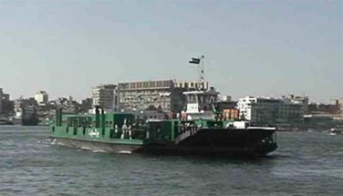 اصطدام معديتين يسبب حالة من الفزع بين مواطني بورسعيد