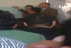 طلاب بالأزهر يطردون "سعد الهلالي" من كليتهم